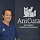 Foto de Jose Mario Larrínaga Cañadas, Veterinario
