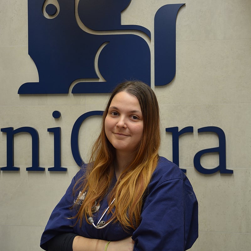Foto de María Vercher, Veterinario