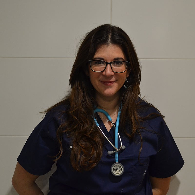 Foto de Deniz Peker Roig, Veterinario