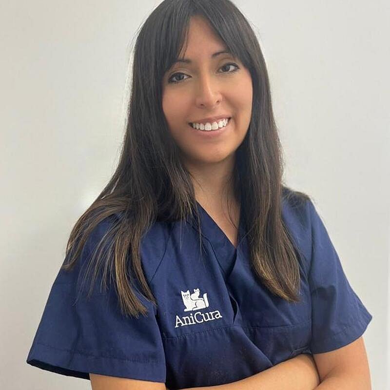 Foto de Denisse Caizatoa Gordon, Veterinaria