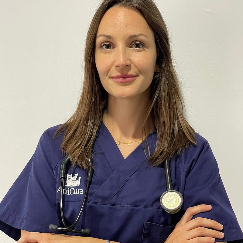 Foto de Melany Zabala Griffiths, Médica Veterinaria