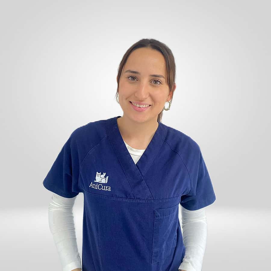 Yanira Cantarero