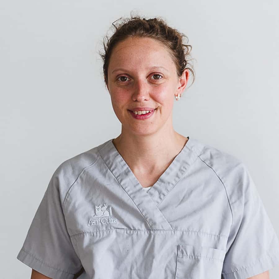 Laura Jowett