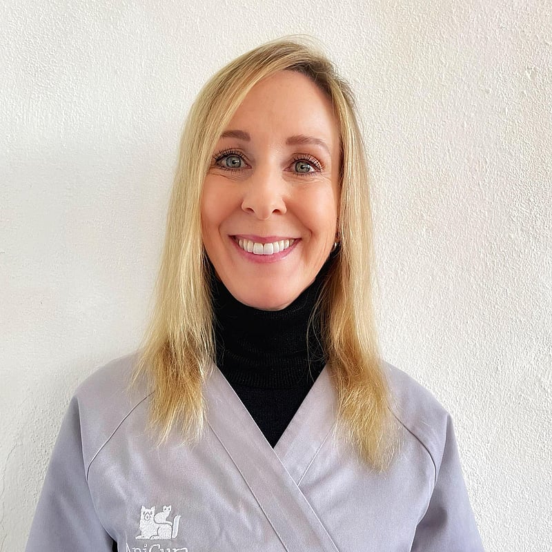 Foto de Louise Carter, Recepcionista