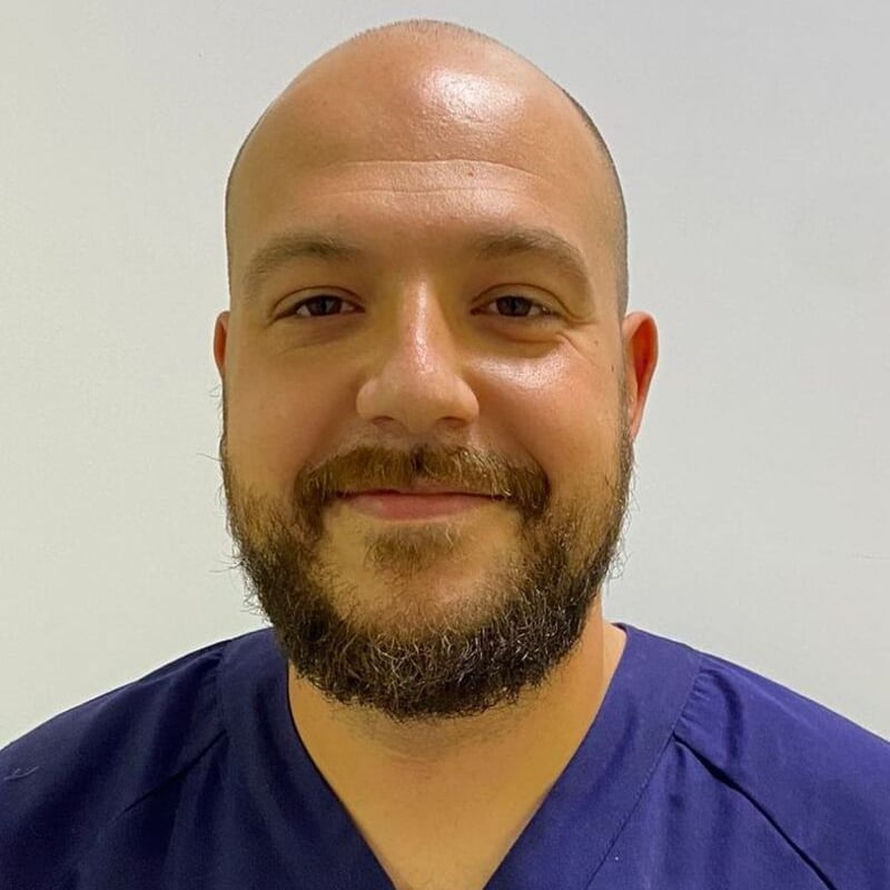 Foto de Diego Cordón, Veterinario De Urgencias