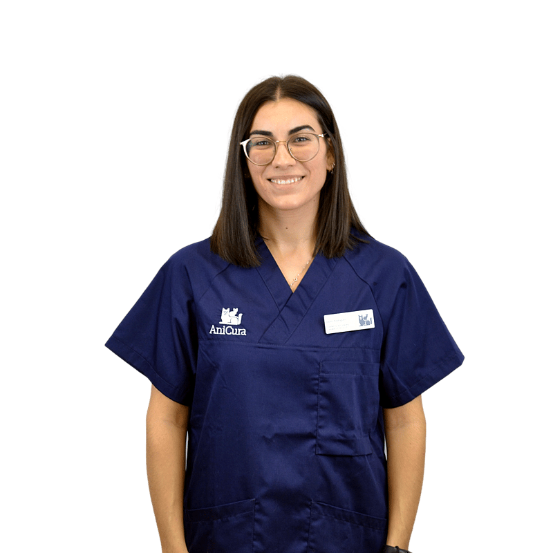 Foto de Azalea González, Veterinaria