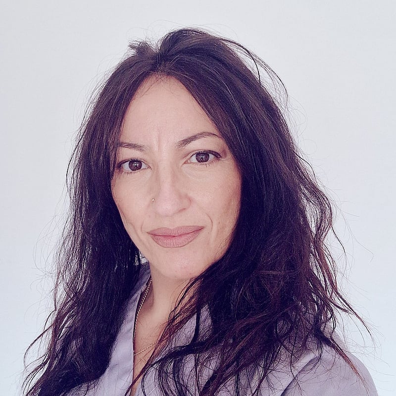 Foto de Verónica González de Bien, Recepcionista