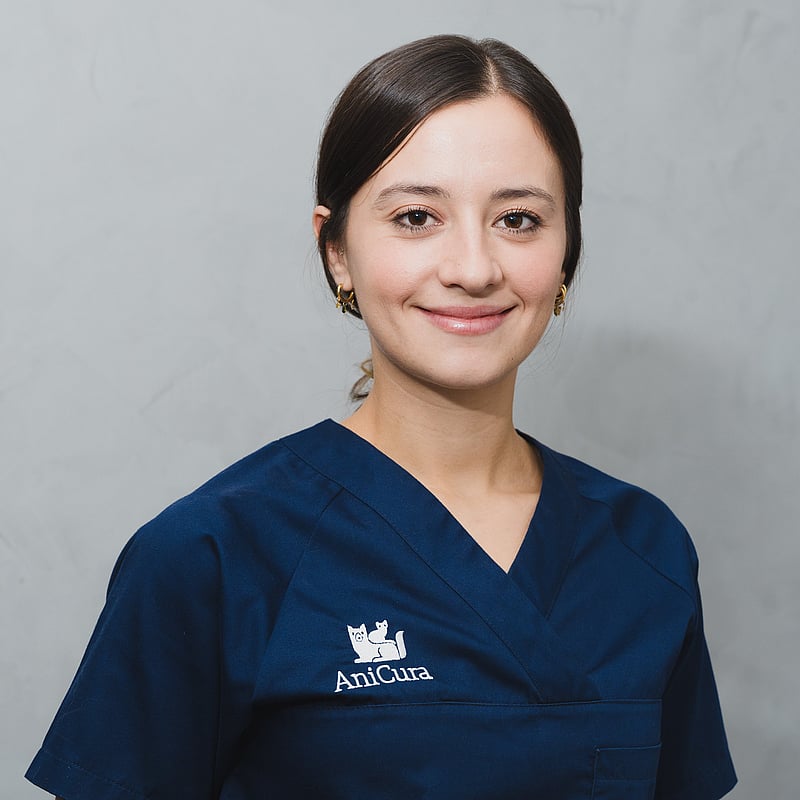 Foto de Celia Rodríguez, Veterinaria Junior