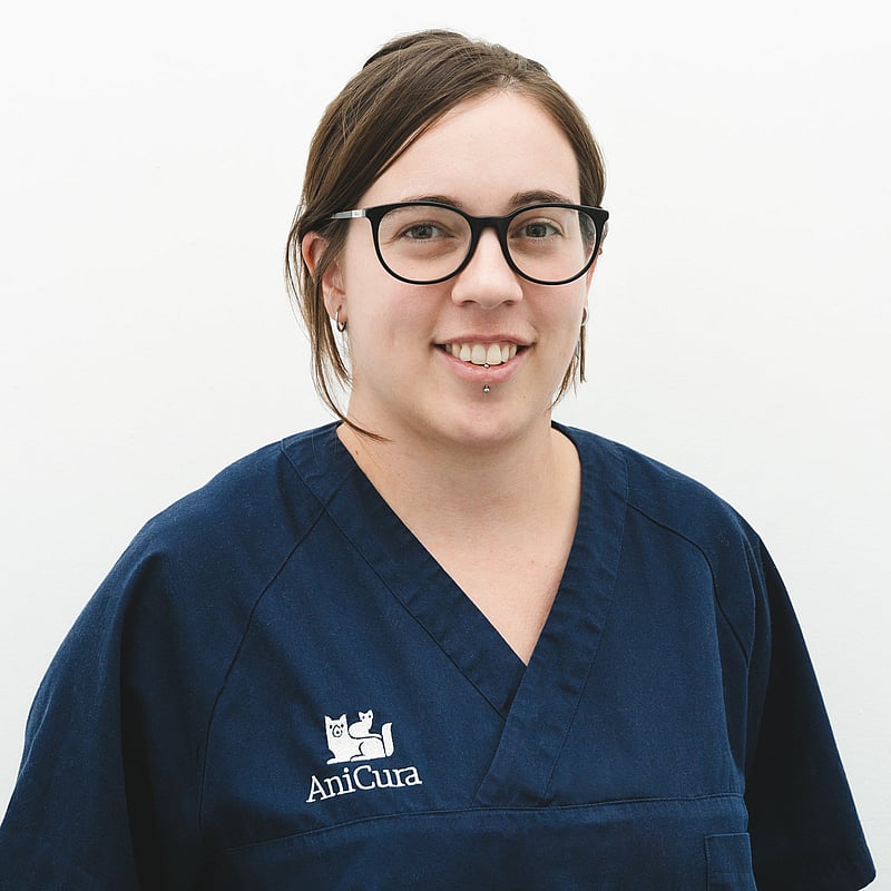 Foto de Paula Burillo Cabrera, Hospitalización Y Uci